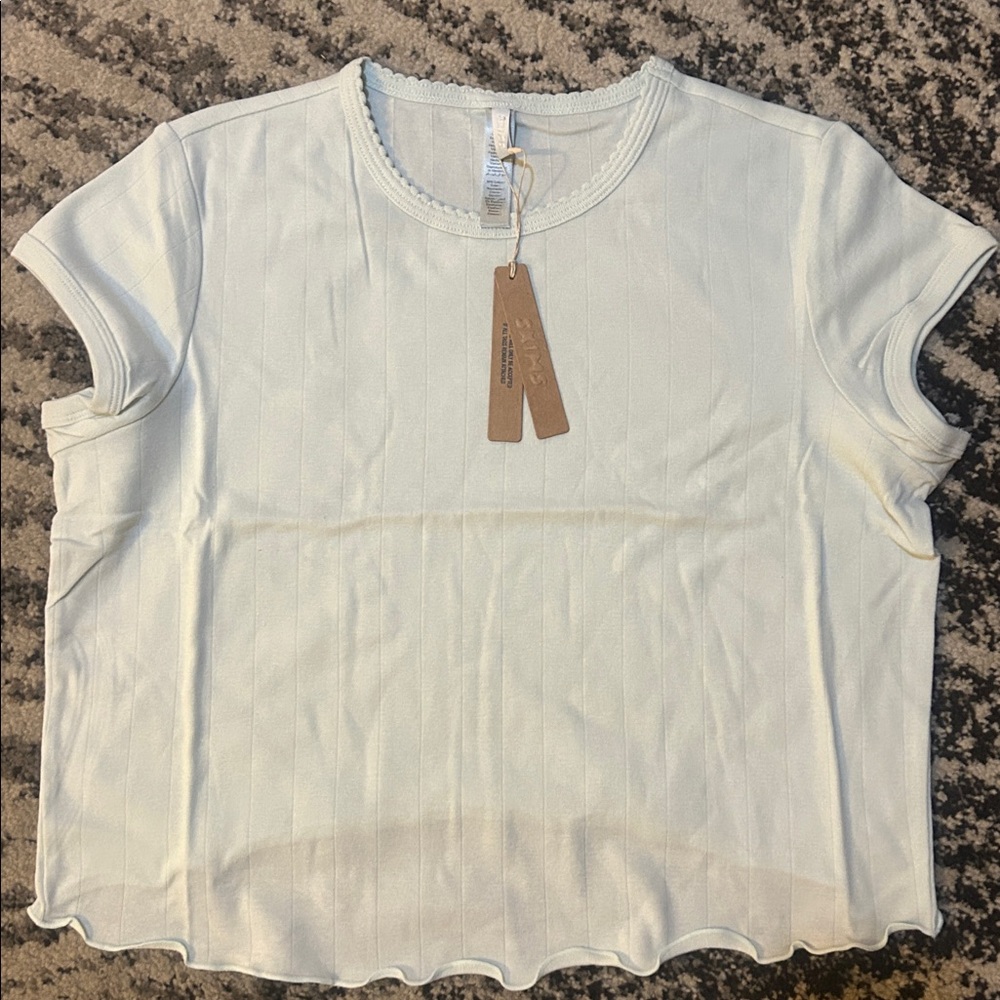 Skims Drop Needle Pointelle Baby Tee CROPPED TANK
Frost size XL - Picture 5 of 5